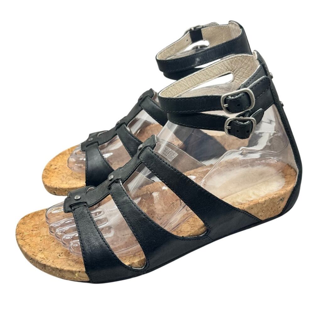 UGG Australia Sechura Gladiator Sandals Sheepskin Heel Black Size 8 - Picture 3 of 9